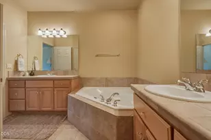 335 Mt Washington Dr, Bend, OR 97702 - Photo 20