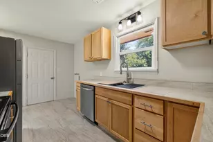 4225 Summers Ln, Klamath Falls, OR 97603 - Photo 28