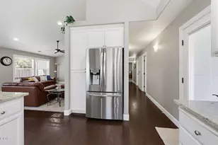 876 Holley Way, Central Point, OR 97502 - Photo 16