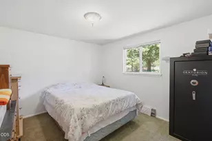 484 Granite Hill Rd, Grants Pass, OR 97526 - Photo 12