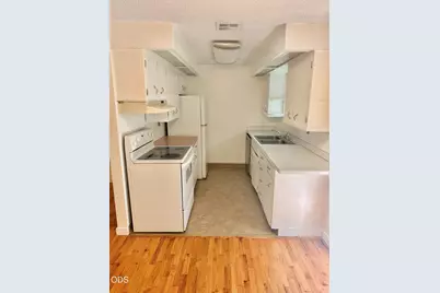 601 Souvenir Street, Medford, OR 97501 - Photo 6