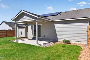 339 NW Par Ave, Madras, OR 97741 - Photo 28