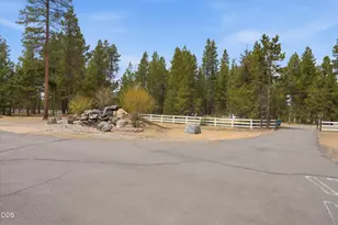 15965 Parkway Dr, La Pine, OR 97739 - Photo 8
