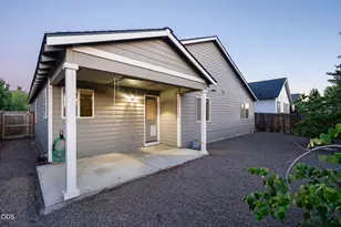 63825 Hunters Cir, Bend, OR 97701 - Photo 20
