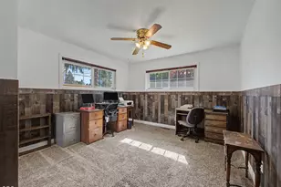 3697 Madison St, Klamath Falls, OR 97603 - Photo 22