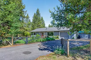 56125 Snow Goose Rd, Bend, OR 97707 - Photo 18