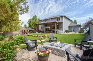 2409 NE Robinson St, Bend, OR 97701 - Photo 50