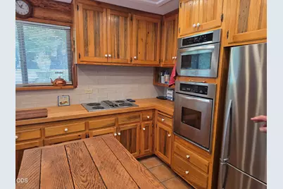 5361 Highway 238, Jacksonville, OR 97530 - Photo 6
