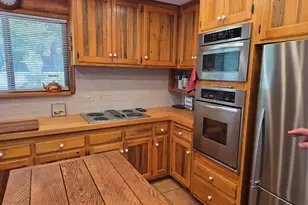 5361 Hwy 238, Jacksonville, OR 97530 - Photo 6
