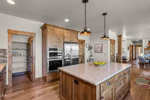 17207 SW Chaparral Dr, Powell Butte, OR 97753 - Photo 8