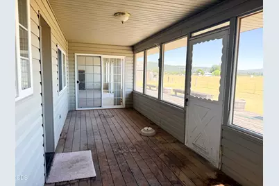 52280 Klamath Street, Fort Klamath, OR 97626 - Photo 30