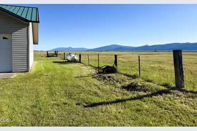 52280 Klamath Street, Fort Klamath, OR 97626 - Photo 32