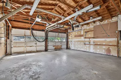 3575 Hanley Road, Central Point, OR 97502 - Photo 22