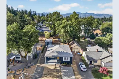 1100 Reddy Avenue, Medford, OR 97504 - Photo 30