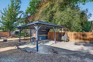 1100 Reddy Ave, Medford, OR 97504 - Photo 24