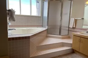 1916 Redtail Hawk Dr, Redmond, OR 97756 - Photo 16