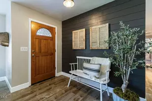 4039 Valinda Way, Klamath Falls, OR 97603 - Photo 4