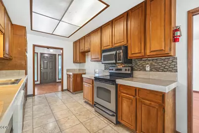 27798 Highway 140 E, Bonanza, OR 97623 - Photo 20