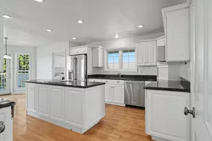 12024 S Shadow Hills Ct SE, Turner, OR 97392 - Photo 18