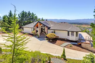 1544 Satellite Dr, Medford, OR 97504 - Photo 1