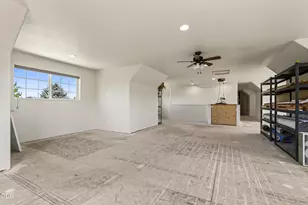182 Justin Ct, Central Point, OR 97502 - Photo 36
