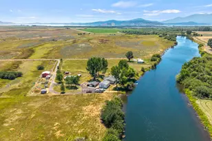 31150 Modoc Point Rd, Chiloquin, OR 97624 - Photo 4