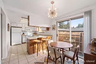 567 SE Centennial St, Bend, OR 97702 - Photo 4