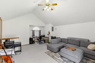741 Lynn Ln, Central Point, OR 97502 - Photo 26