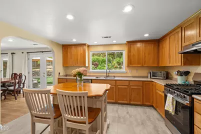 832 S 3rd Street, Jacksonville, OR 97530 - Photo 10