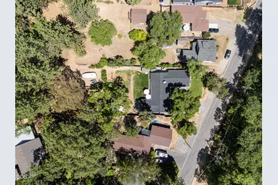 832 S 3rd Street, Jacksonville, OR 97530 - Photo 48