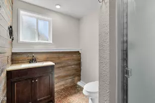 62855 Daniel Road NE, Bend, OR 97701 - Photo 26