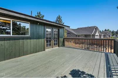 62855 Daniel Road NE, Bend, OR 97701 - Photo 10