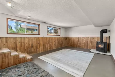 62855 Daniel Road NE, Bend, OR 97701 - Photo 22