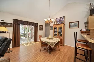 998 NE Brown Dr, Madras, OR 97741 - Photo 18