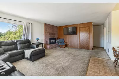 391 Addison Street, Klamath Falls, OR 97601 - Photo 6