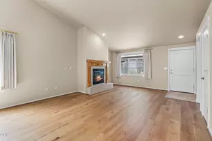 3738 SW 29th St, Redmond, OR 97756 - Photo 12