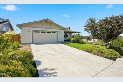 4496 SW Zenith Avenue, Redmond, OR 97756 - Photo 1