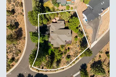 1158 NW Redfield Circle, Bend, OR 97703 - Photo 2