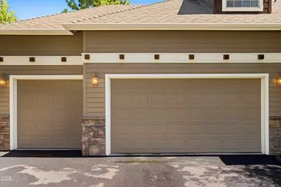 1158 NW Redfield Circle, Bend, OR 97703 - Photo 46