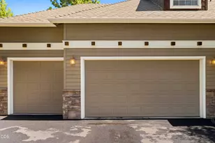 1158 NW Redfield Cir, Bend, OR 97703 - Photo 46