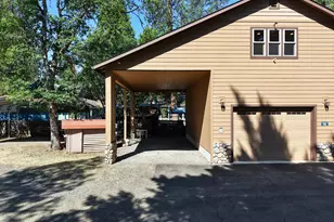 223 Indian Creek Ln, Shady Cove, OR 97539 - Photo 6