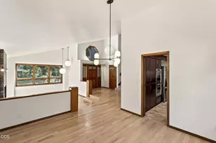 20398 Big Bear Ct, Bend, OR 97702 - Photo 12
