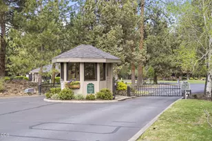 20398 Big Bear Ct, Bend, OR 97702 - Photo 74