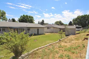 5905 Independence, Klamath Falls, OR 97603 - Photo 52