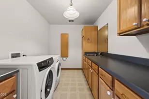 20726 North Star Way, Bend, OR 97703 - Photo 28