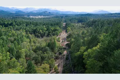 6715 Westside Road, Cave Junction, OR 97523 - Photo 12