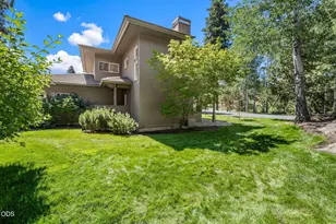 61875 Broken Top Dr, Bend, OR 97702 - Photo 32
