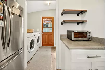 6577 Adams Road, Talent, OR 97540 - Photo 62