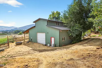 6577 Adams Road, Talent, OR 97540 - Photo 84