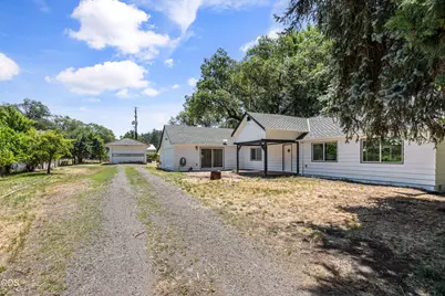29560 Oregon 62, Trail, OR 97541 - Photo 8